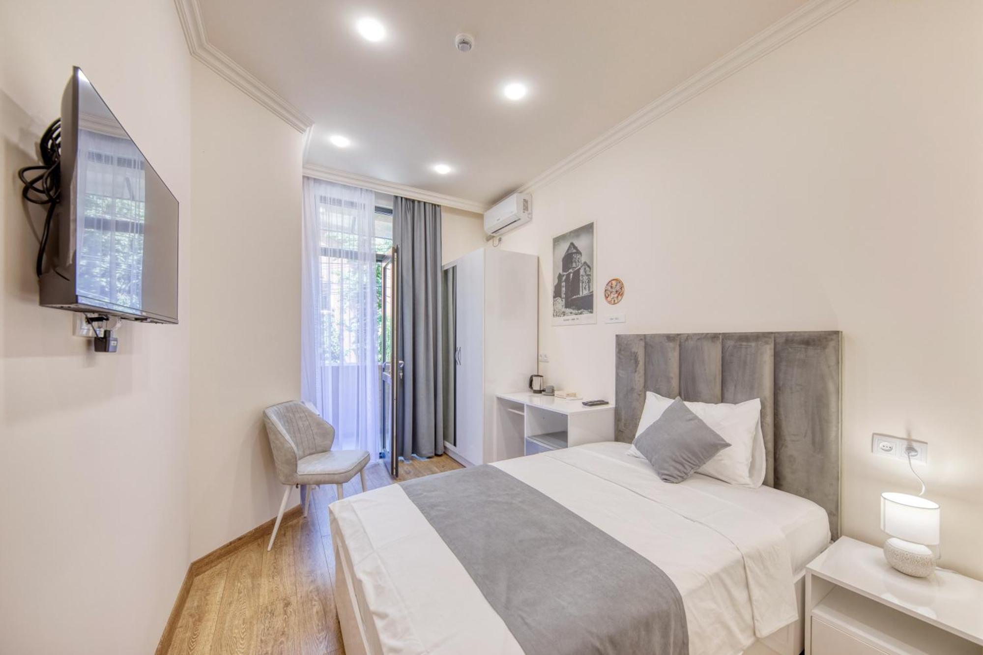 Maison Heritage Hotel Ереван Экстерьер фото
