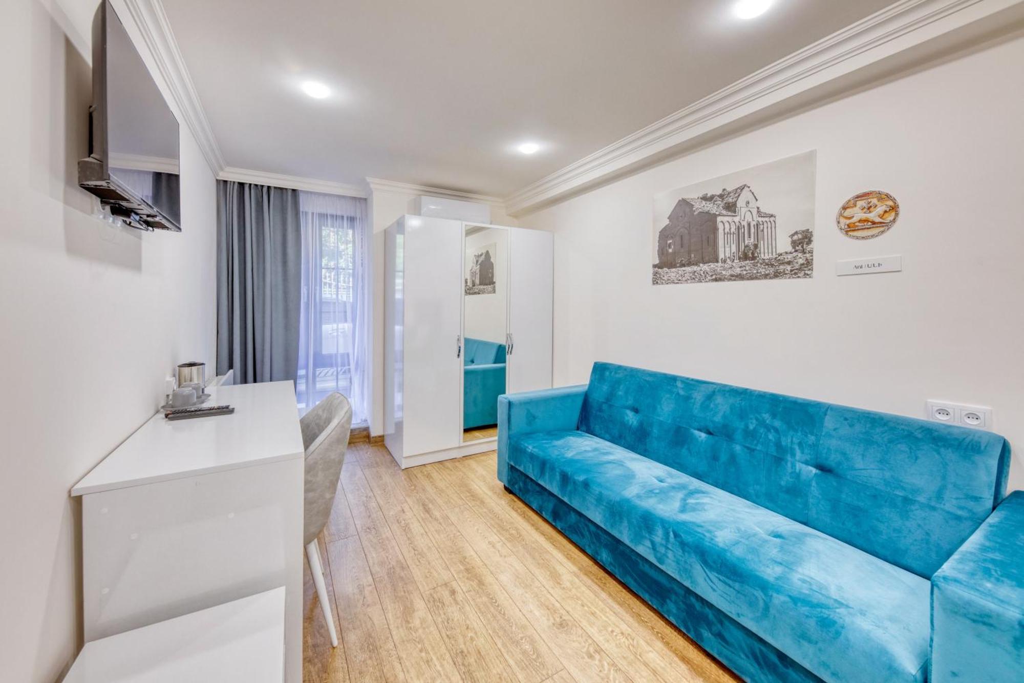 Maison Heritage Hotel Ереван Экстерьер фото